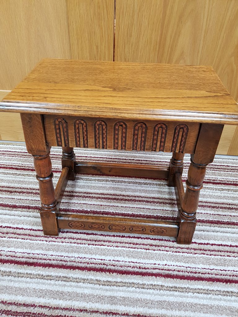 Warm orange finish oak coffee table using kimorra and woodstain